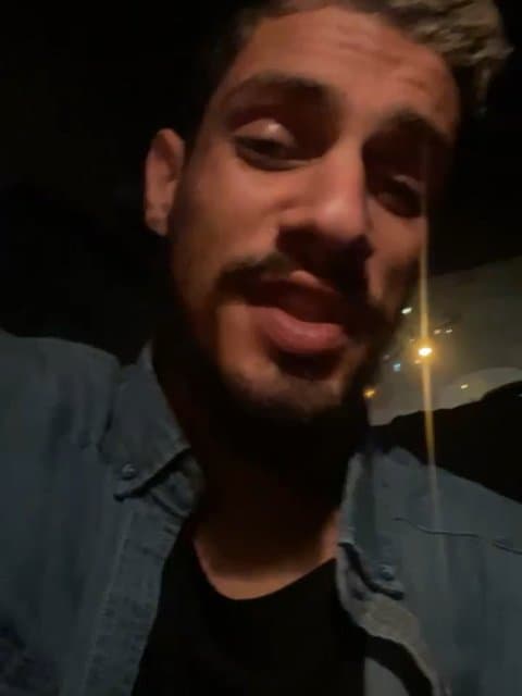 Too Cheshmat · Hoomaan