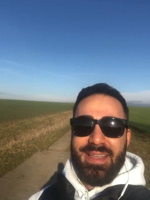 Toro Doost Daram · Satin