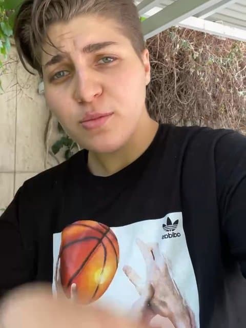 Bache Mahal · Zedbazi