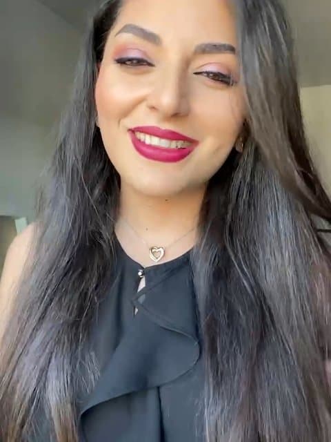 Nade Azaram · Satin