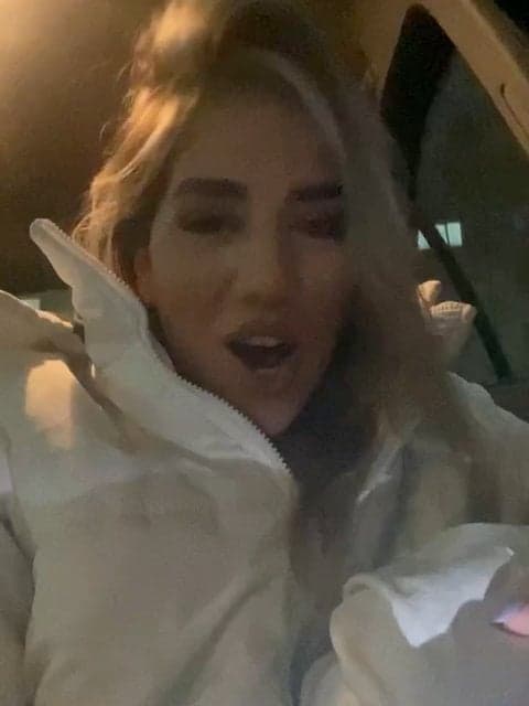 Shabe Yalda (Ft Dejavu Band) · Amir Tataloo