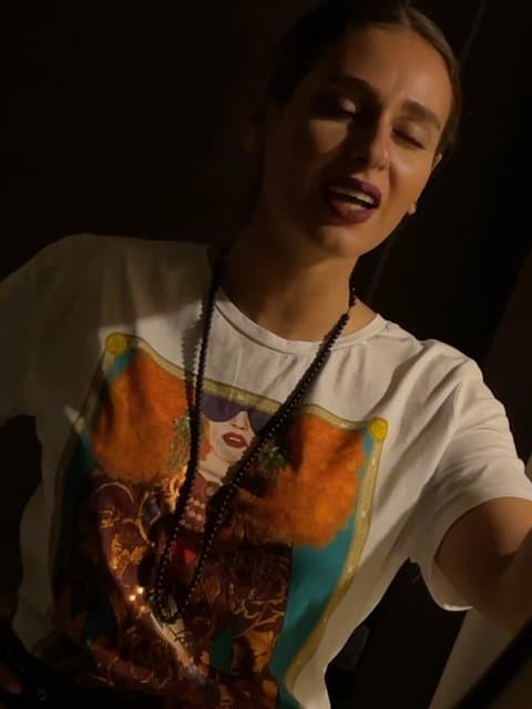 Hichi Nagoo · Mahsa Navi