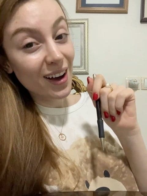 Arameshi Daram · Reza Bahram