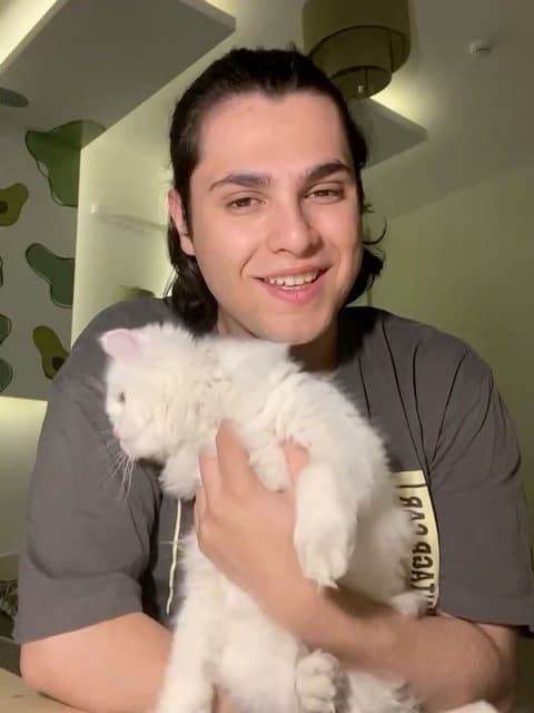 Makhloogh · Googoosh