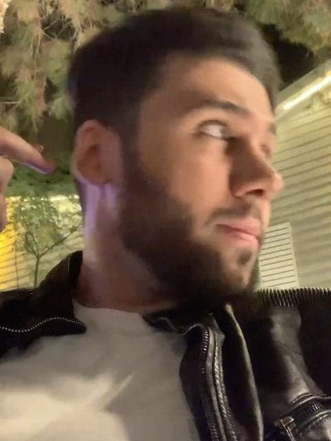 Modele Man · Sogand