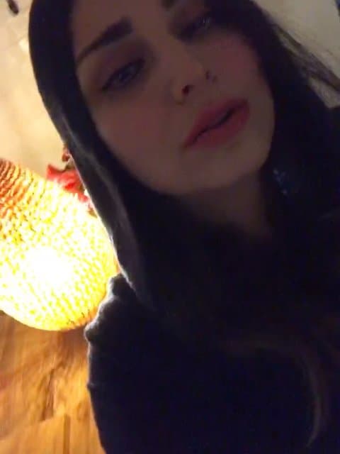 Hale Khosh · Roozbeh Nematollahi