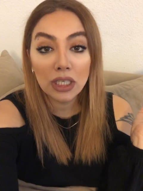 Faghat Yekbaar · Martik