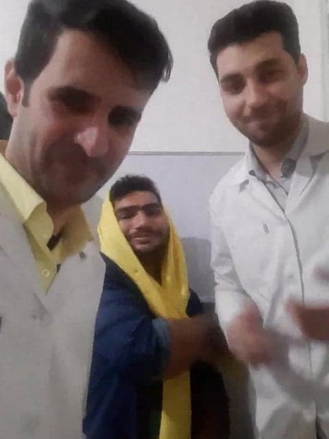 Naazi Naaz Kon · Ebi