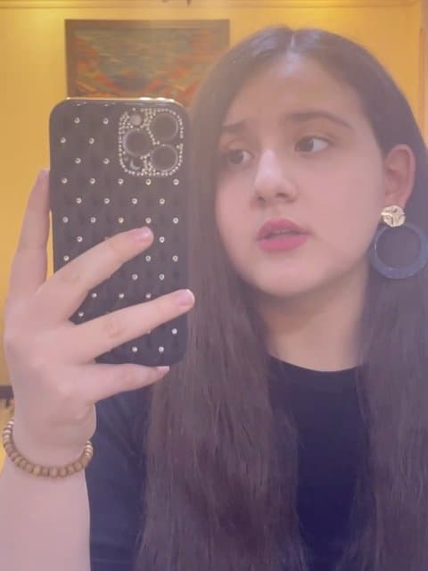 Ye Rooze Khoob Miad · Hichkas