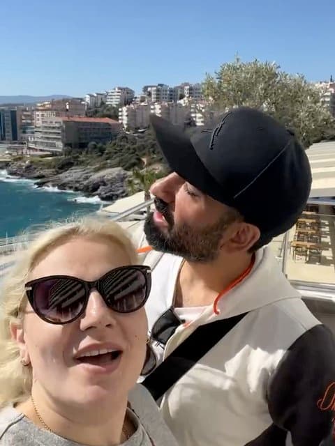 Noor Cheshmi · Sohrab Pakzad