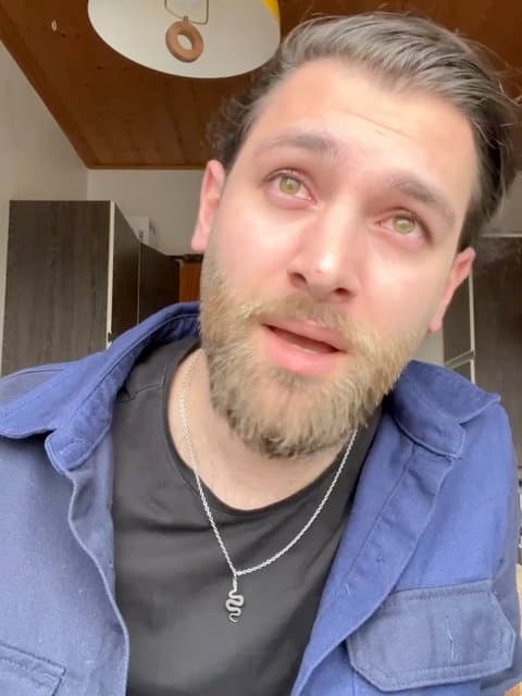 Tobe Kardam · Kasra Zahedi