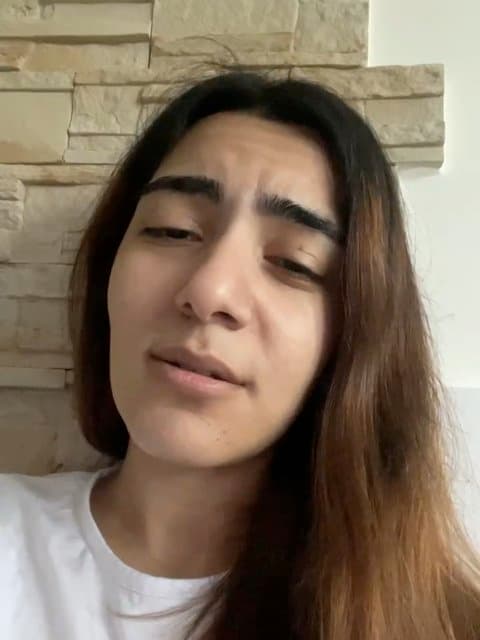 Delam Mikhaad · Ebi