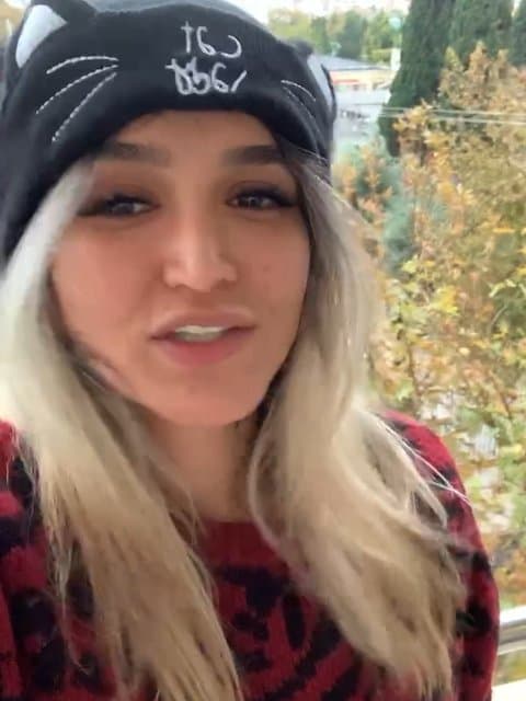 Baroon Delam Khast · Shadmehr Aghili