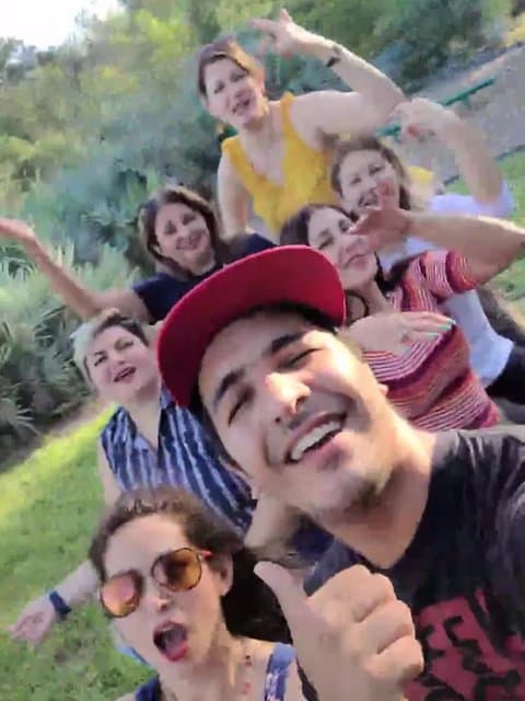 Hazrate Yar · 25 Band