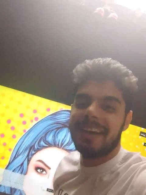 Toro Doost Daram · Satin