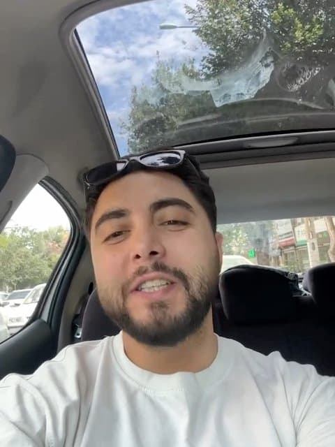 Divoonegi · Ehsan Khajehamiri