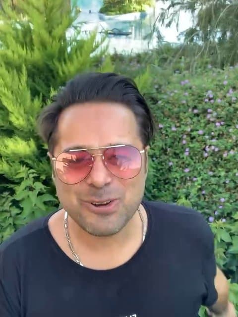 Oon Ba Man · Kamran & Hooman