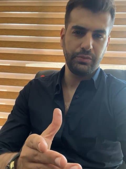 Divooneh Jan · Babak Jahanbakhsh