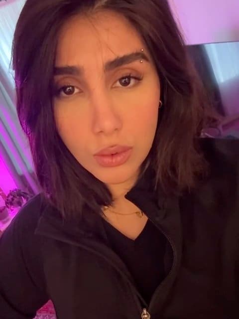 Hale Cheshmat · Asef Aria