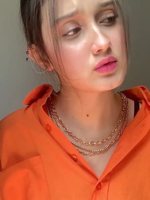 Mano Bebakhsh · Sirvan Khosravi