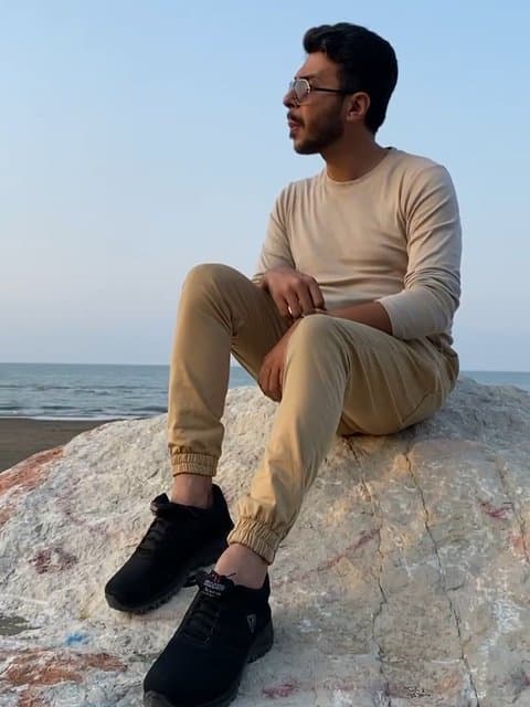 Mage Paeez Oomade · Garsha Rezaei