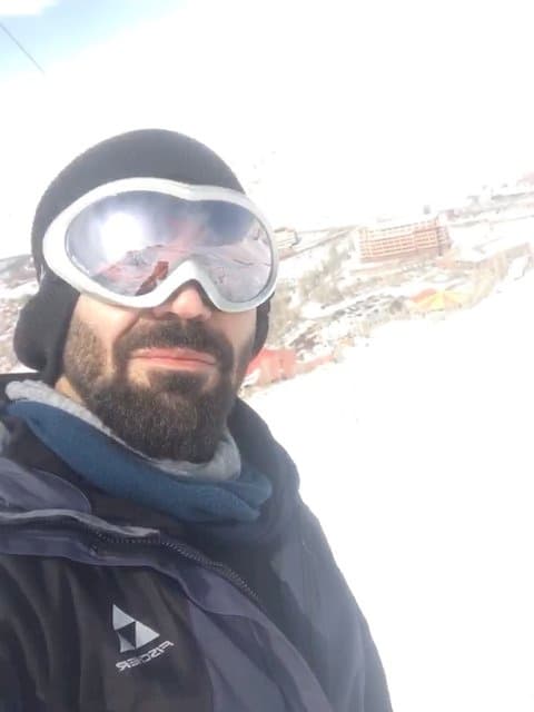 Nesfe Shab · Ali Yasini