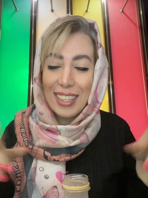 Saghia Saghia · Mazyar Fallahi