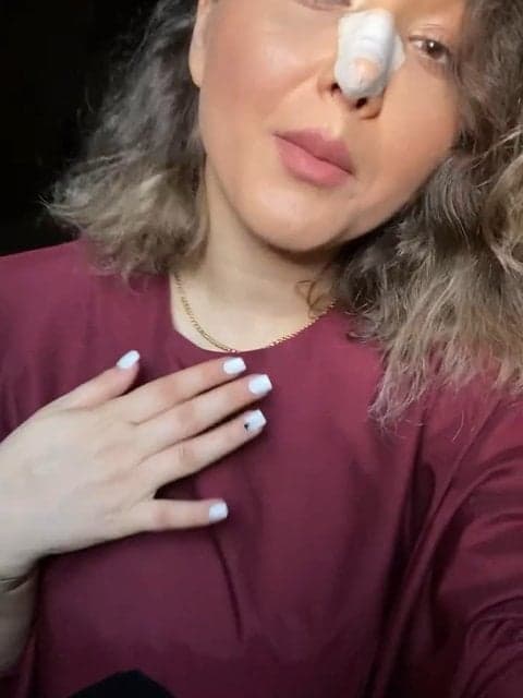 Khandehato Ghorboon · Aron Afshar