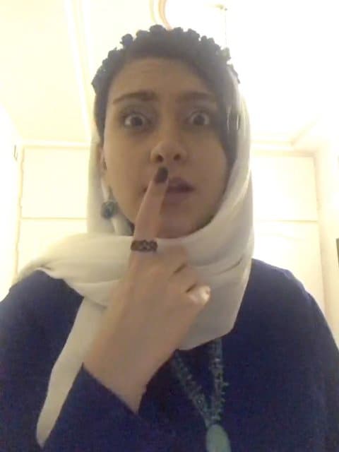 Abie Asemoon · Donya