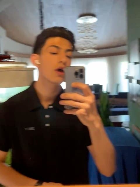 Miam Rooye Khatet (Ft Mehrad Hidden, Catchybeatz, & Ali Ardavan) · Sohrab MJ