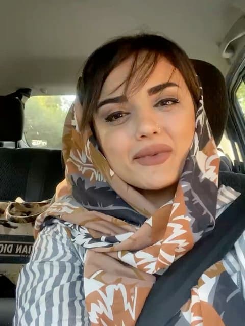 Shabe Royaei · Aron Afshar