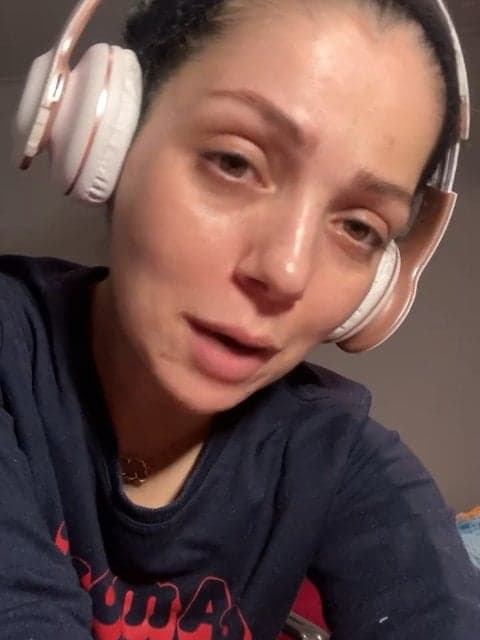 Esharate Nazar · Sara Naeini