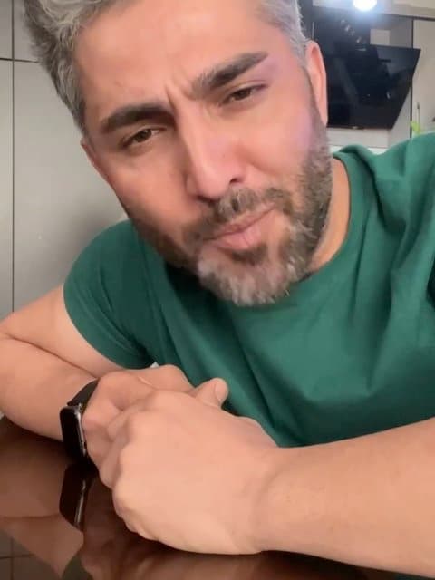 Chesh To Chesh · Garsha Rezaei