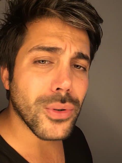 Khodeto Beresoon · Naser Zeynali