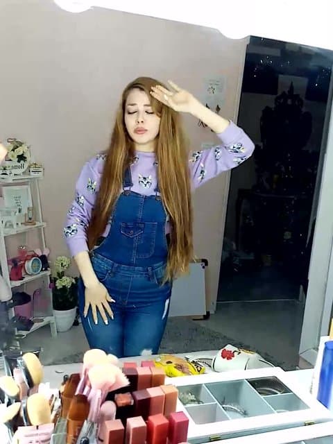 Hamseda (Live) · Googoosh