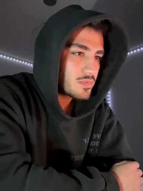 Dige Hichja Mese Inja Nist (Ft Alireza JJ) · Shayan Eshraghi