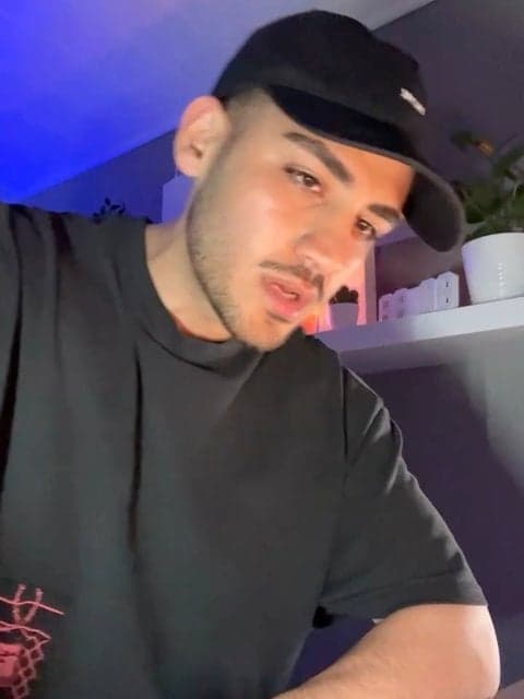 Ba To Khoobe Farda · Alipasha