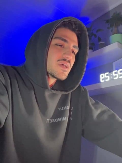 Text (Ft Radochi & Ayzun) · Alireza JJ