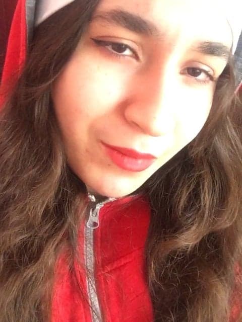 Pasho Bia · Shahab Mozaffari