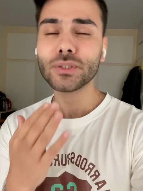 Hesse Khoobie · Shadmehr Aghili