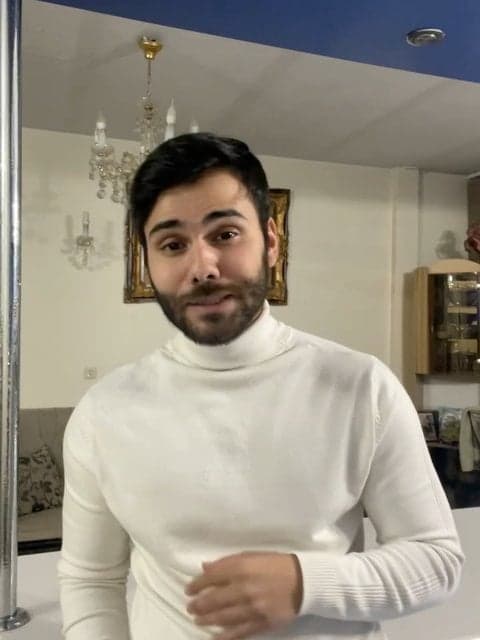 Dele Koocholo · Mahasti