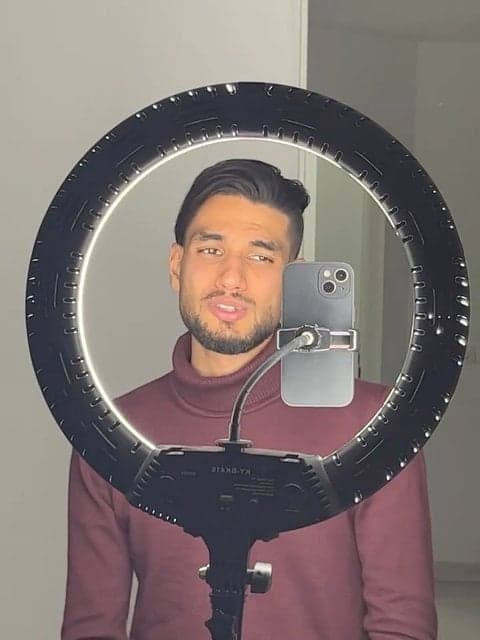 Ehtiaj Daram · Shayea