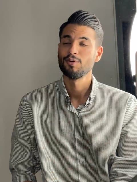 Dead Inside (Ft Parsa) · Arta