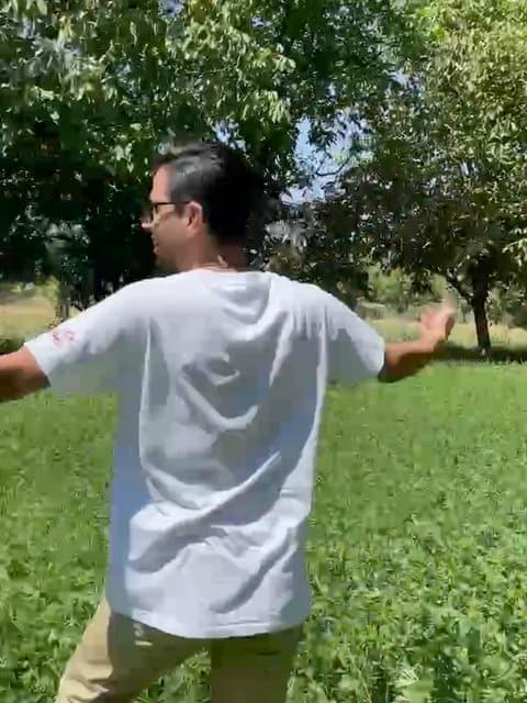 Pasho Ba Man Beraghs (Ft Donya) · Andy