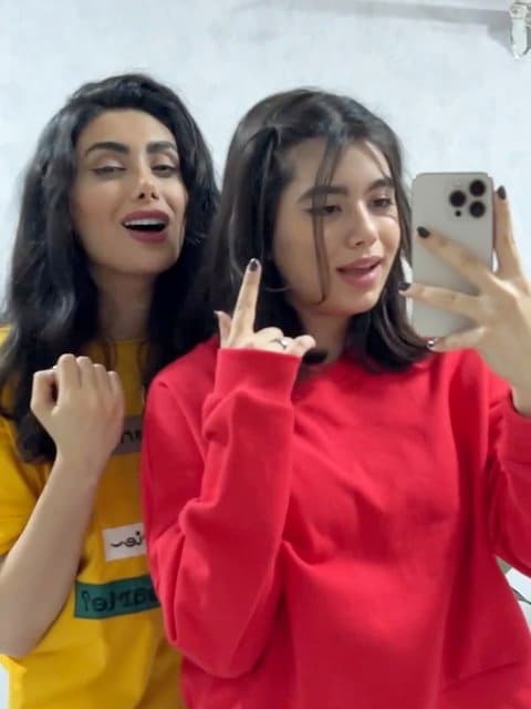 Kheili Rooza Gozasht · Sirvan Khosravi