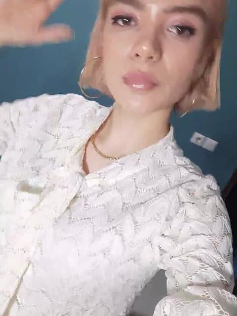 Noghte Zaaf · Shadmehr Aghili