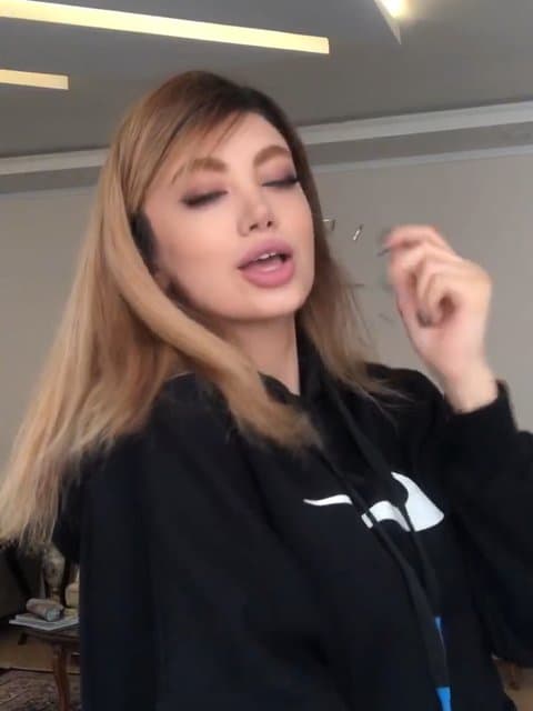 To Faghat Boro · Anita