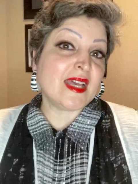 Nimeye Gomshodeye Man · Googoosh