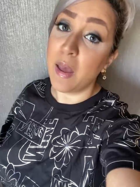 Bargashtam 2 · Anita