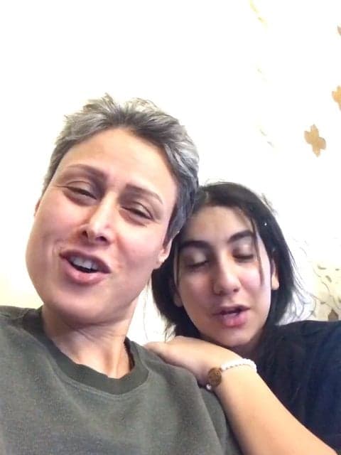 Zibaye Mani · Satin